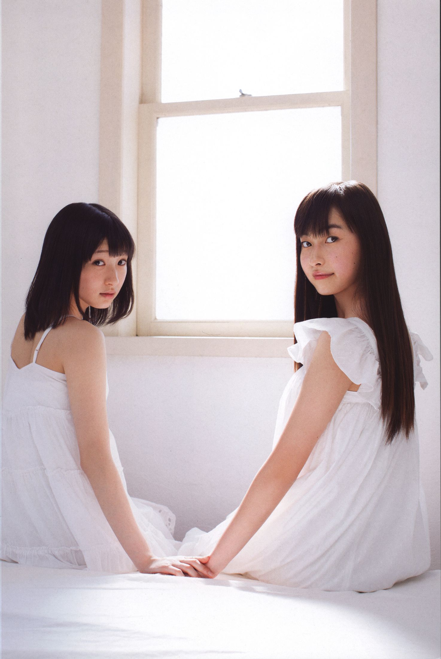 日本美少女组合Juice=Juice《OFFICIAL PHOTO BOOK》 [78P]插图7