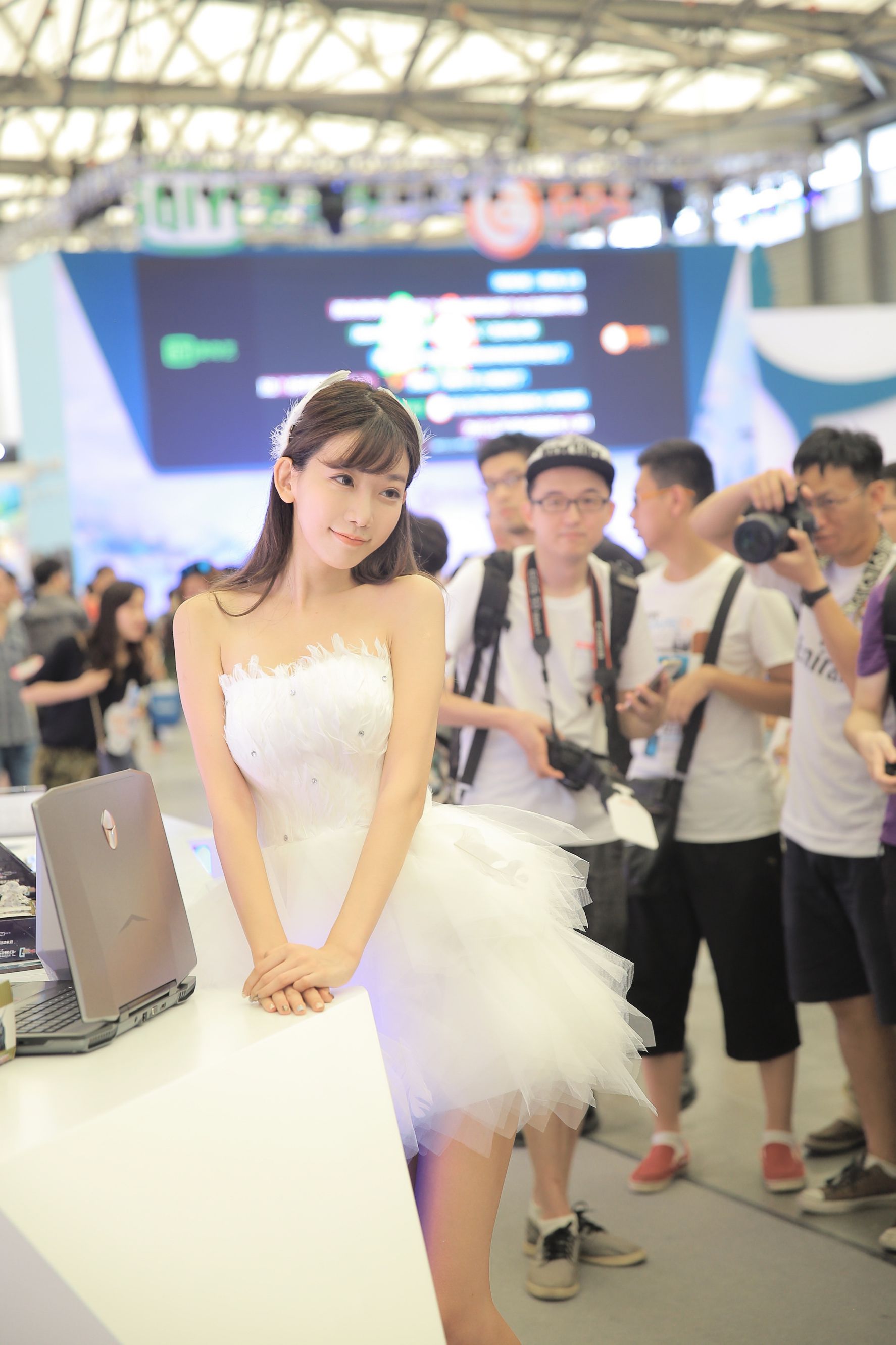 网红嫩模陈潇《个人生活照、微博美照图片》第3部 写真合集 [100P]插图5