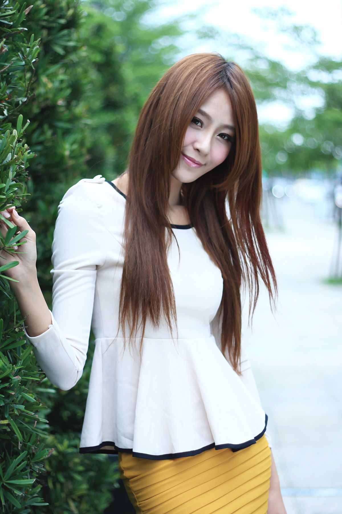 Winnie小雪/庄咏惠《捷运南港站.南港火车站外拍》 [32P]插图7