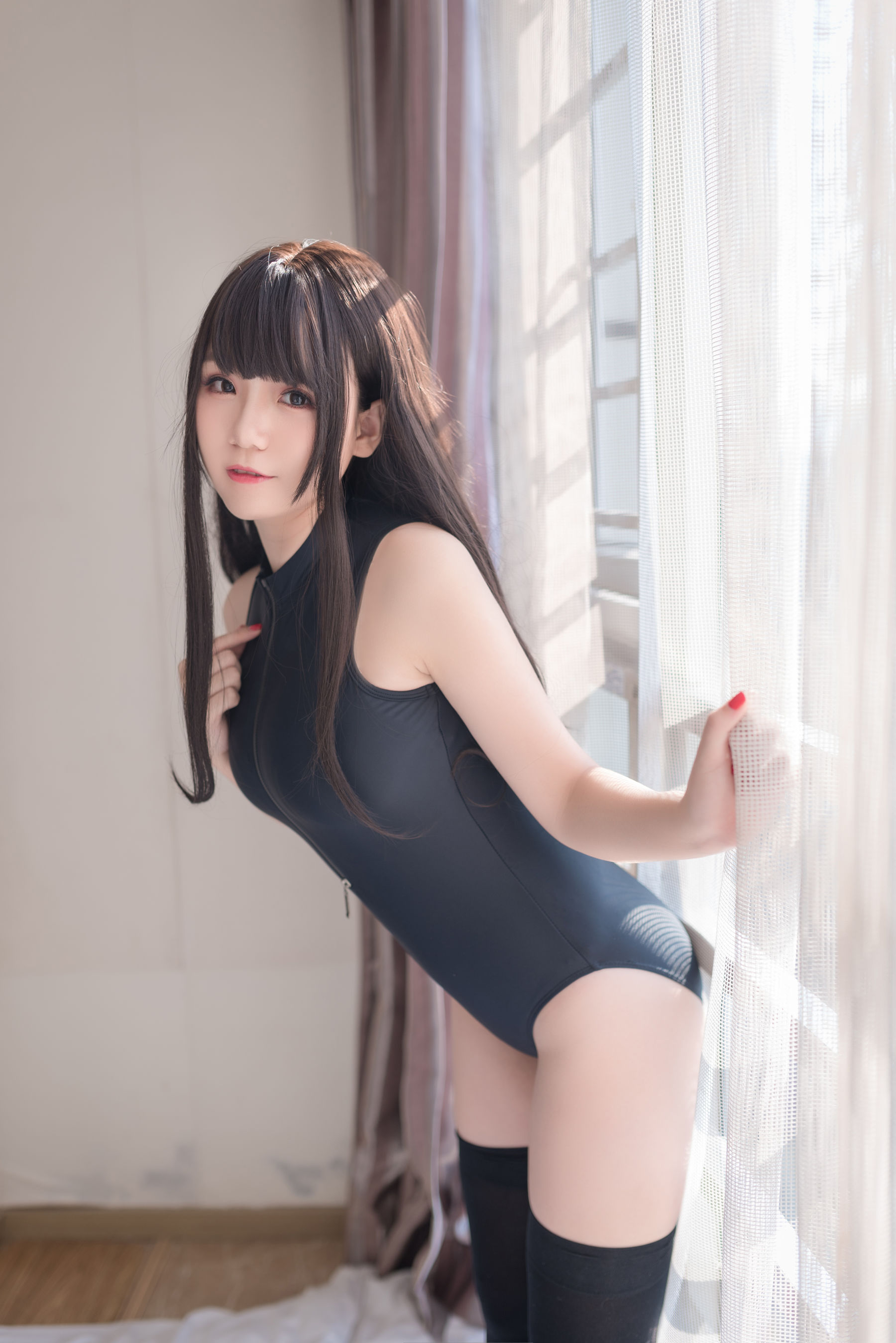 [萝莉COS] Yoko宅夏《开胸泳衣2》 [28P]插图5