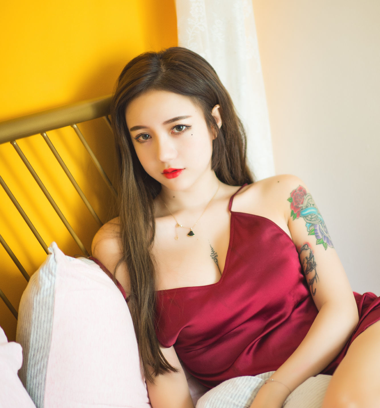 [萝莉COS] 洛丽塔大哥 – 吊带睡衣 [14P]插图6