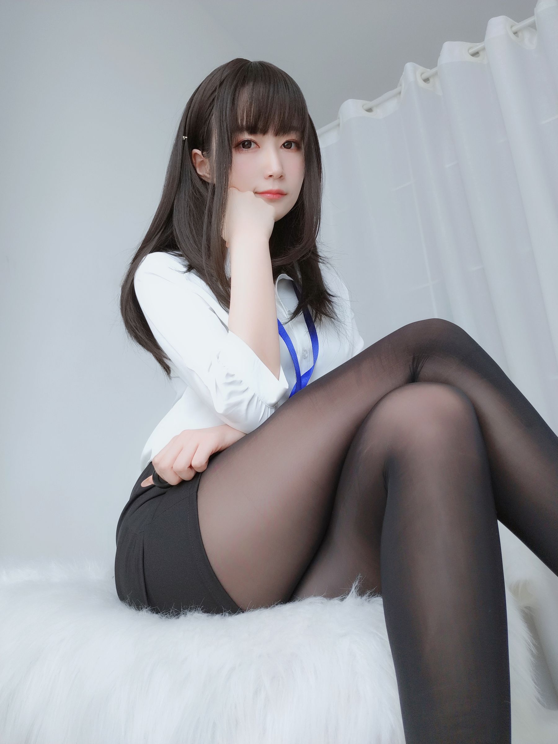 Coser小姐姐白银 – 制服 [119P]-美图馆