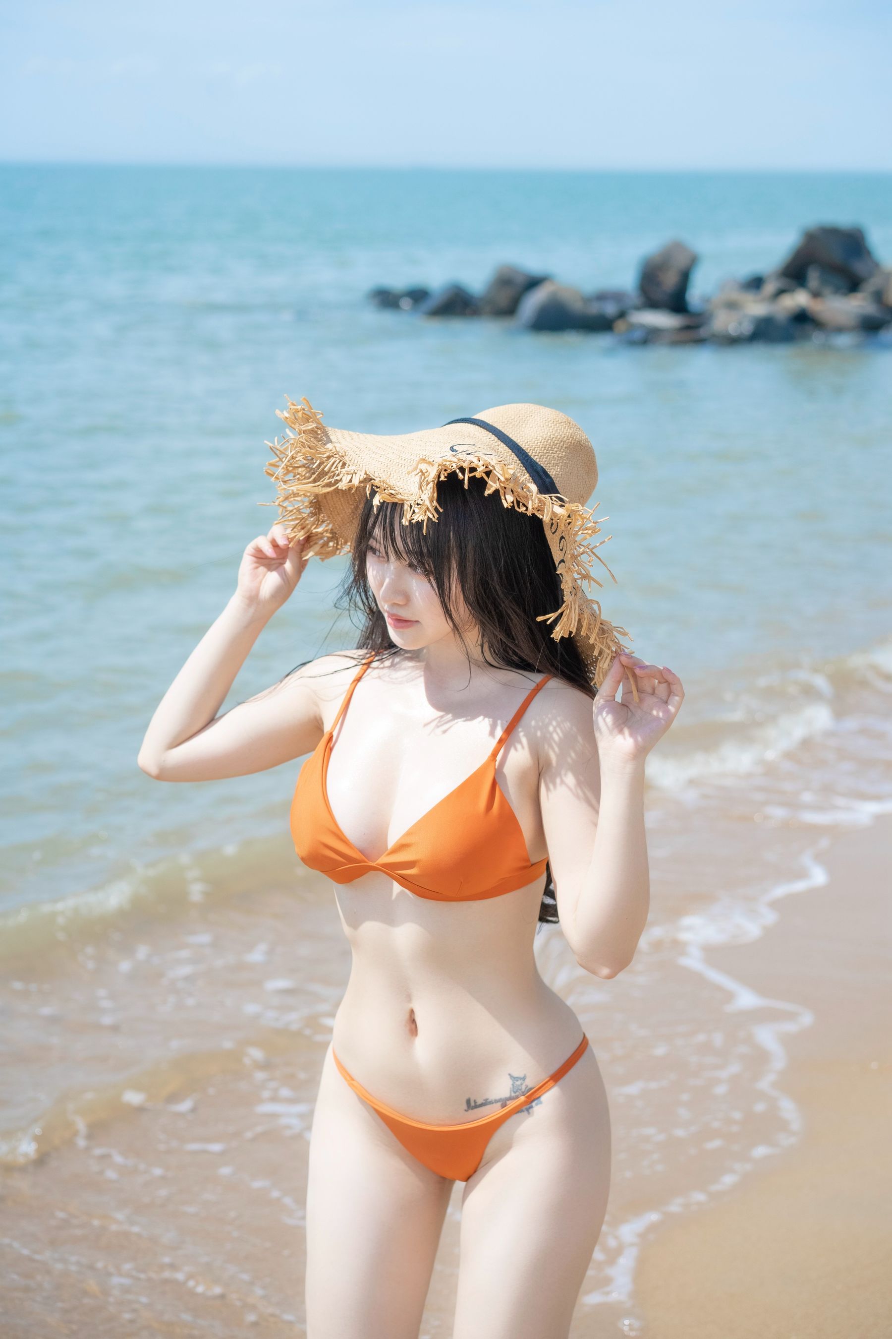 动漫博主脱尾巴Mizuki – 沙滩 [20P]插图3