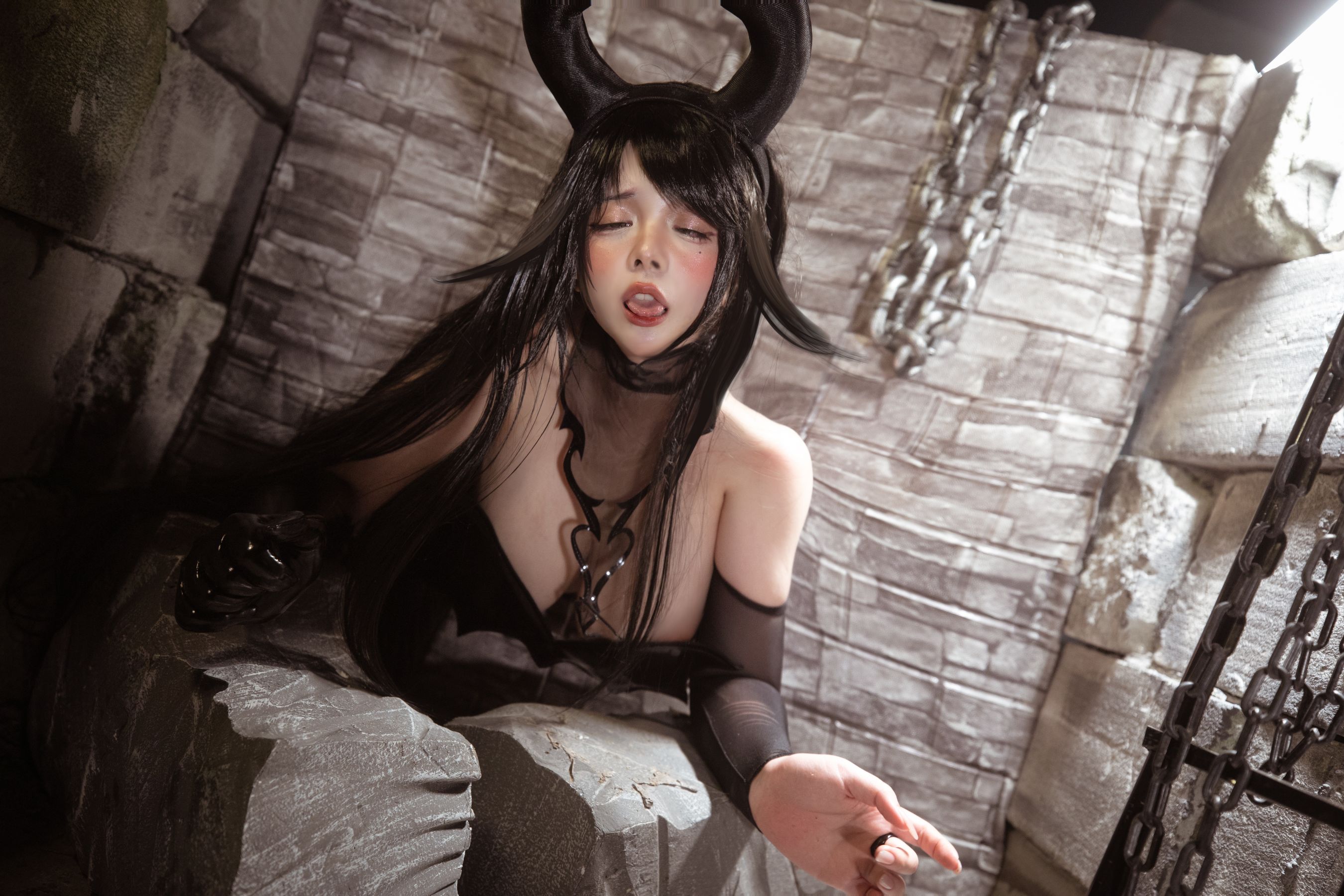 NinJA阿寨寨 – 受虐魅魔 [43P]插图4