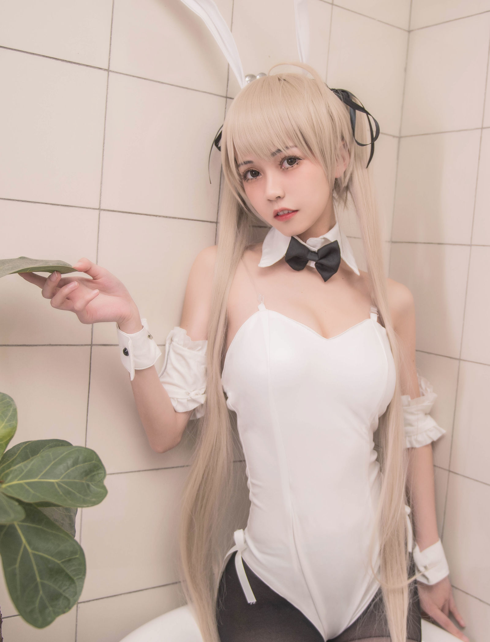 [萝莉COS] 小妖精你的负卿 – 穹妹兔女郎 [18P]插图5