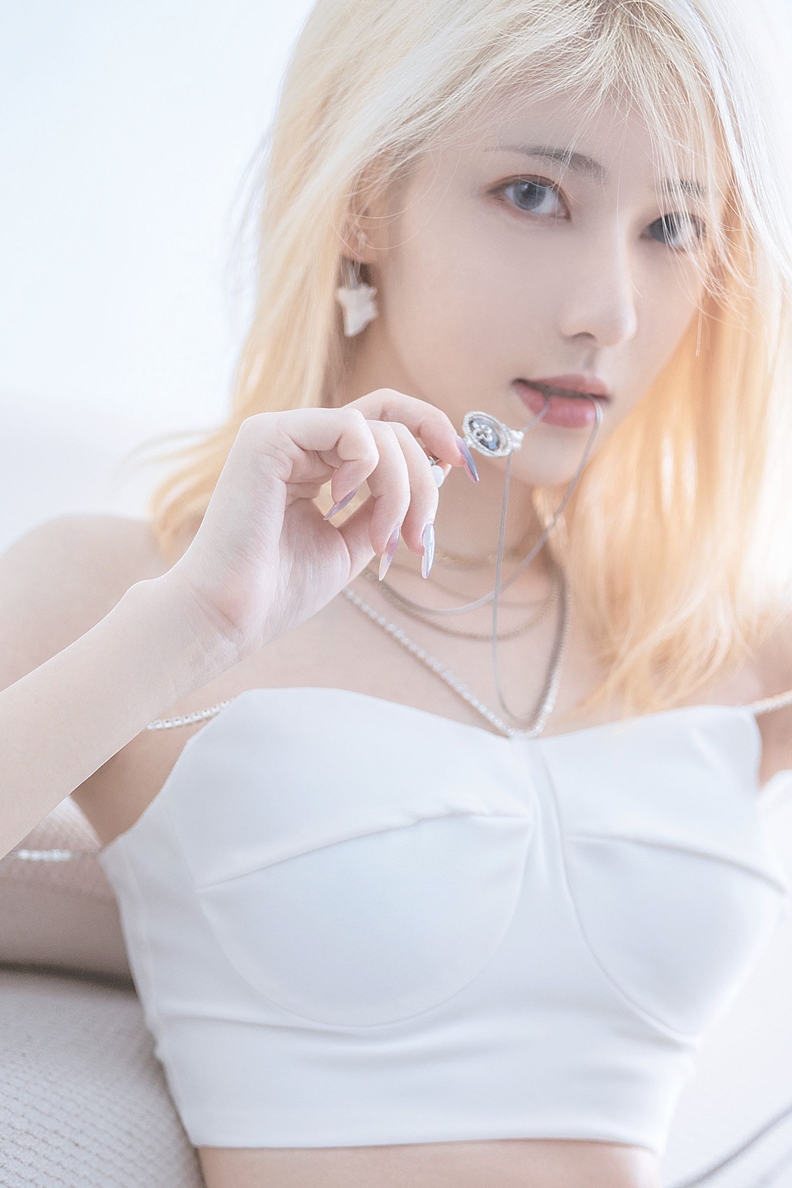 动漫博主南桃Momoko – 白色制服 [9P]插图7