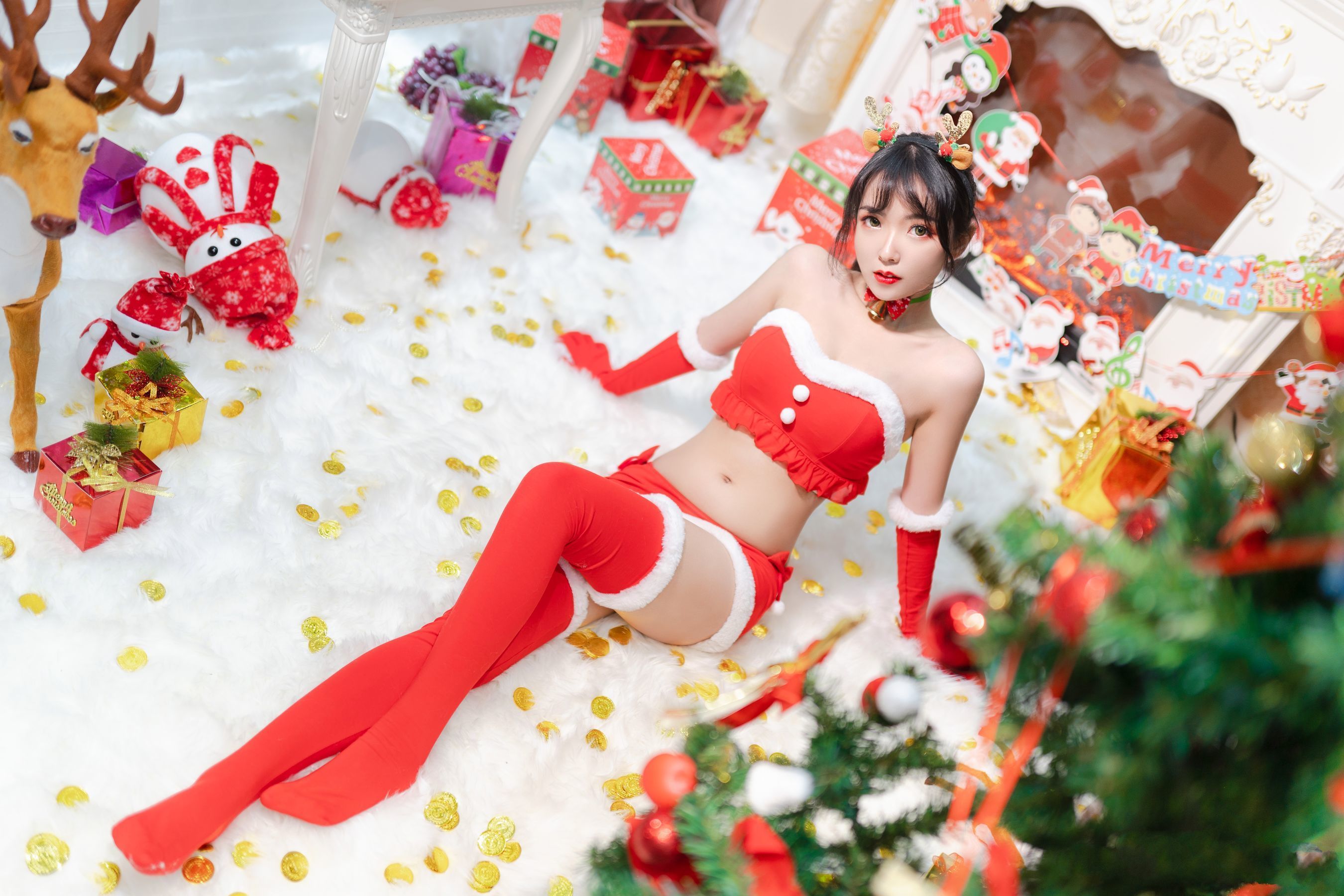 Coser小姐姐妍子坚不可摧 圣诞礼物 [9P]插图7