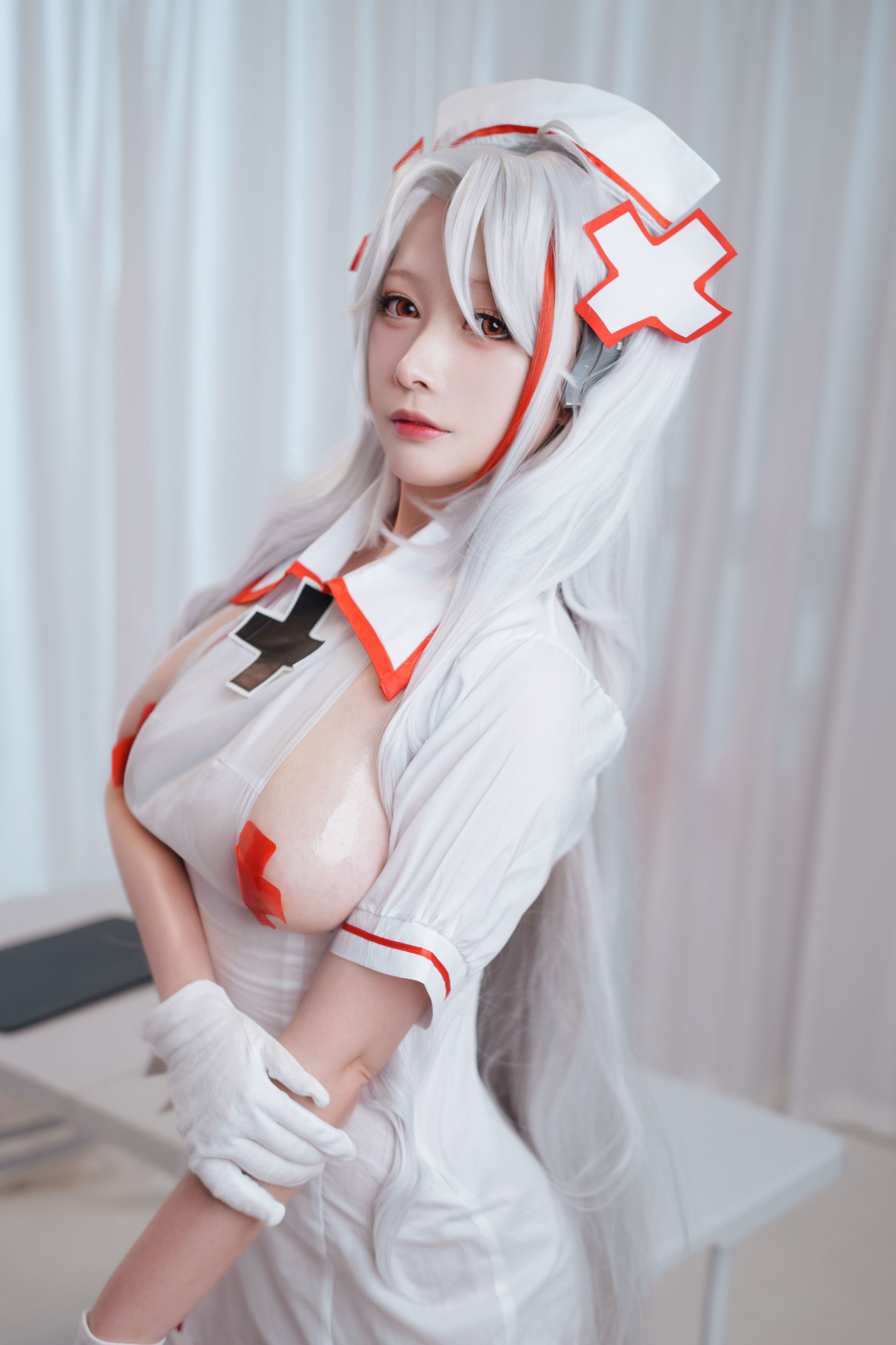 高颜值coser念念_D – 欧根护士 [25P]插图6