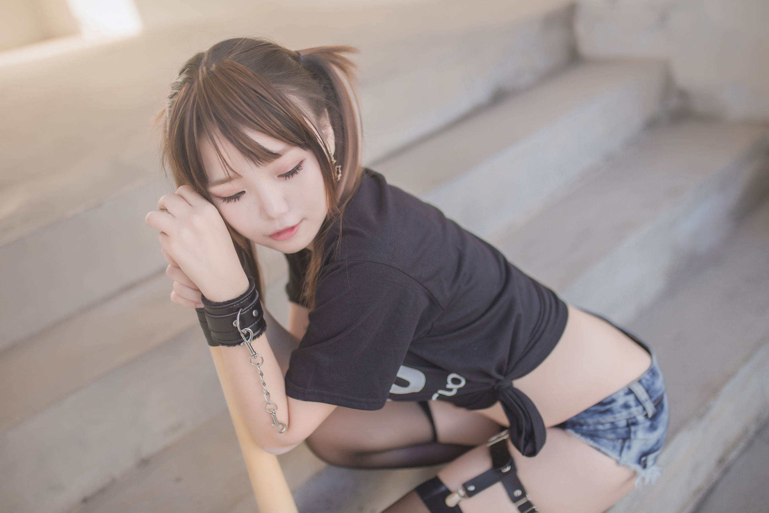 [萝莉COS] Yoko宅夏《巨乳》 [28P]插图7