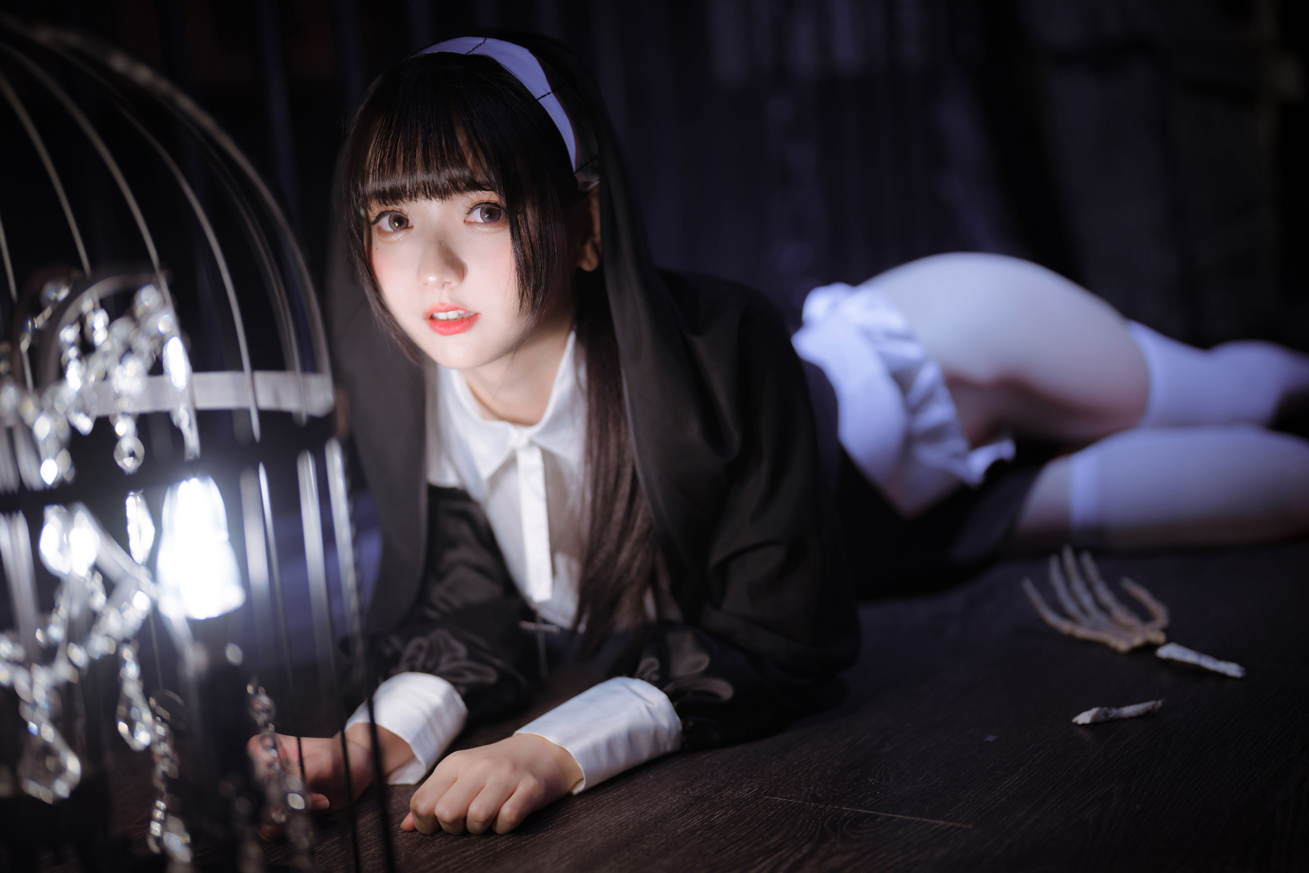 可爱妹子陆卿卿kyokyo – 修女 [16P]插图3