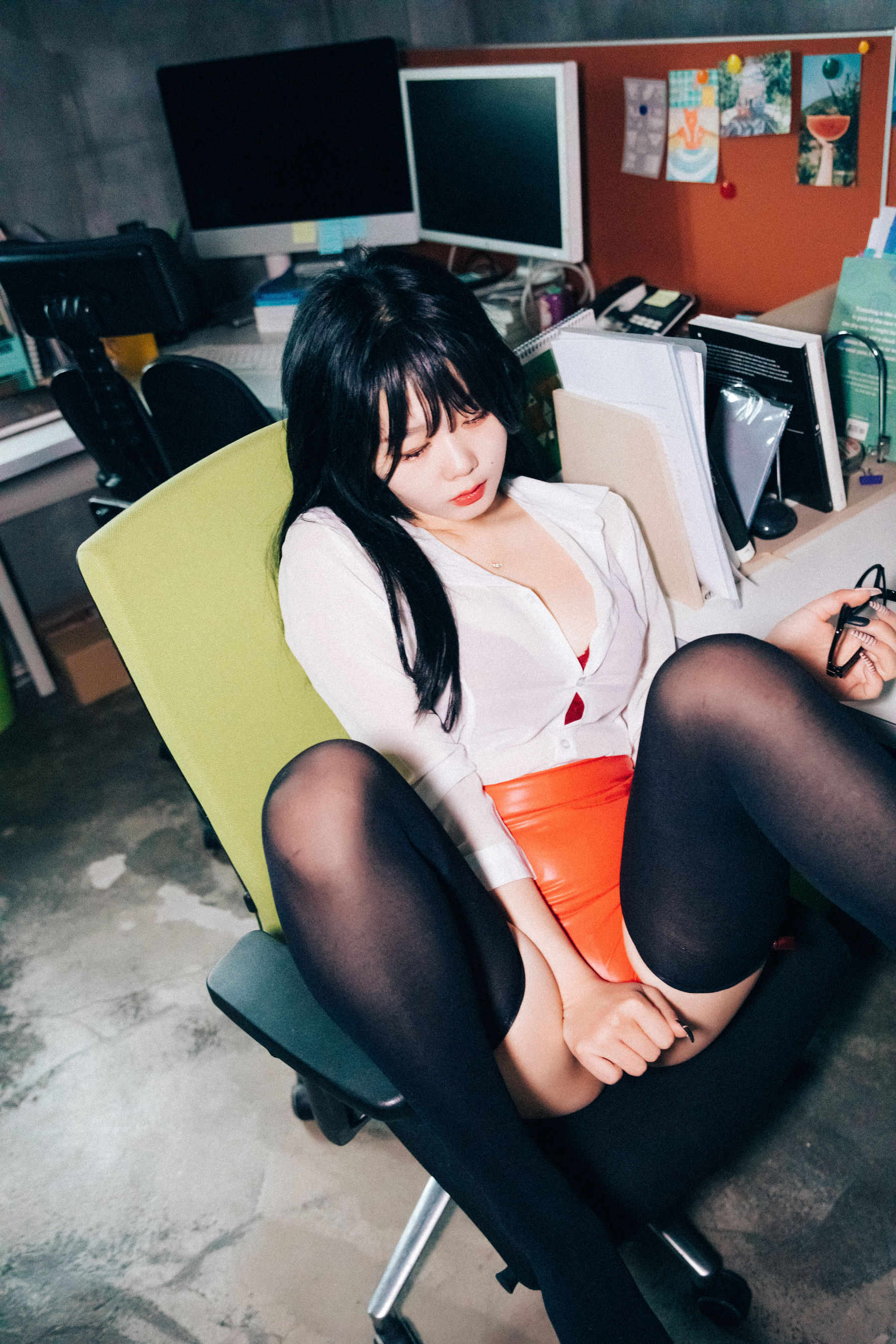 [LOOZY] Zia – Office slave [199P]-美图馆