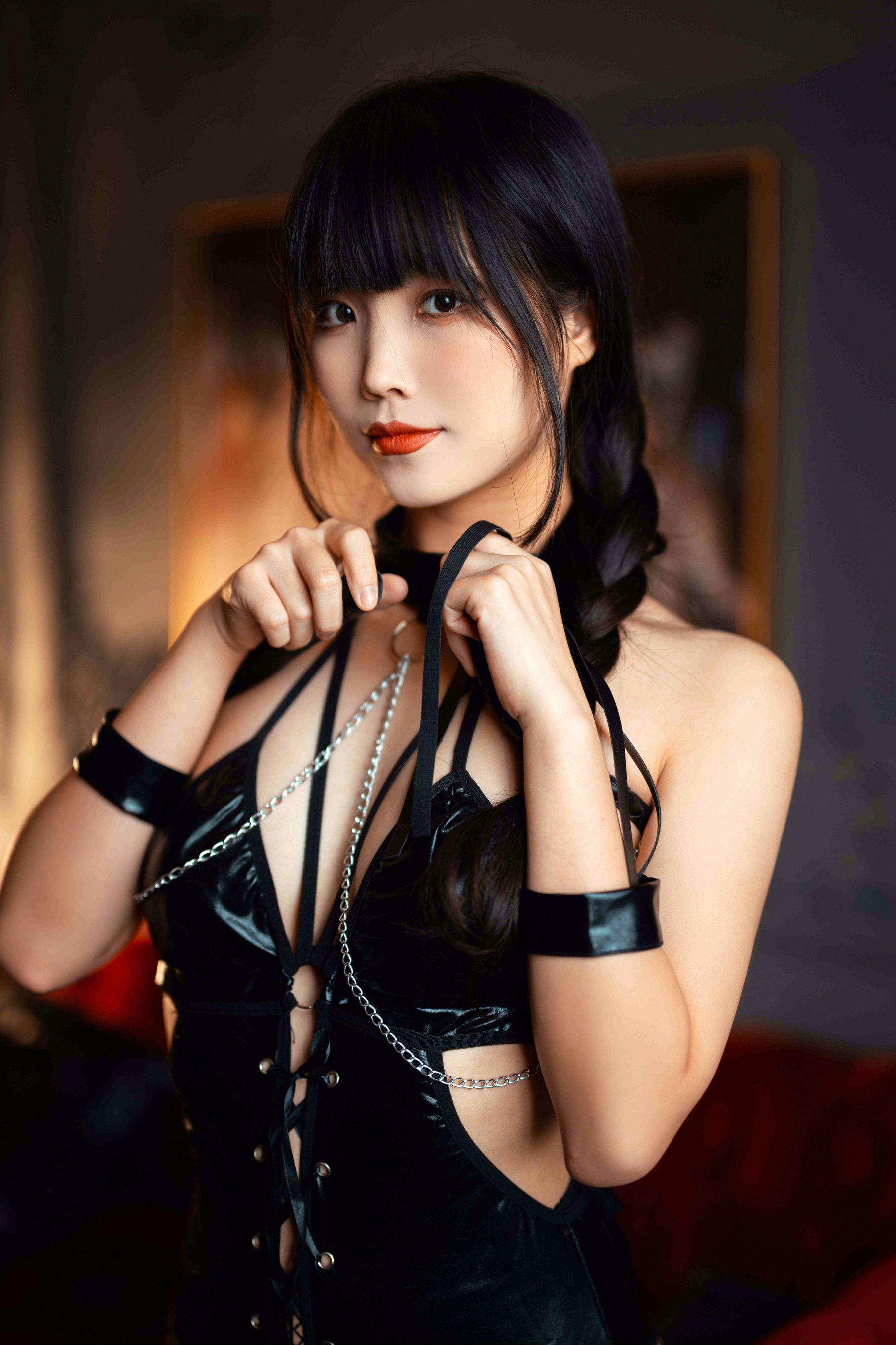 Cosplay汪知子 – 驯兽师 [51P]-美图馆