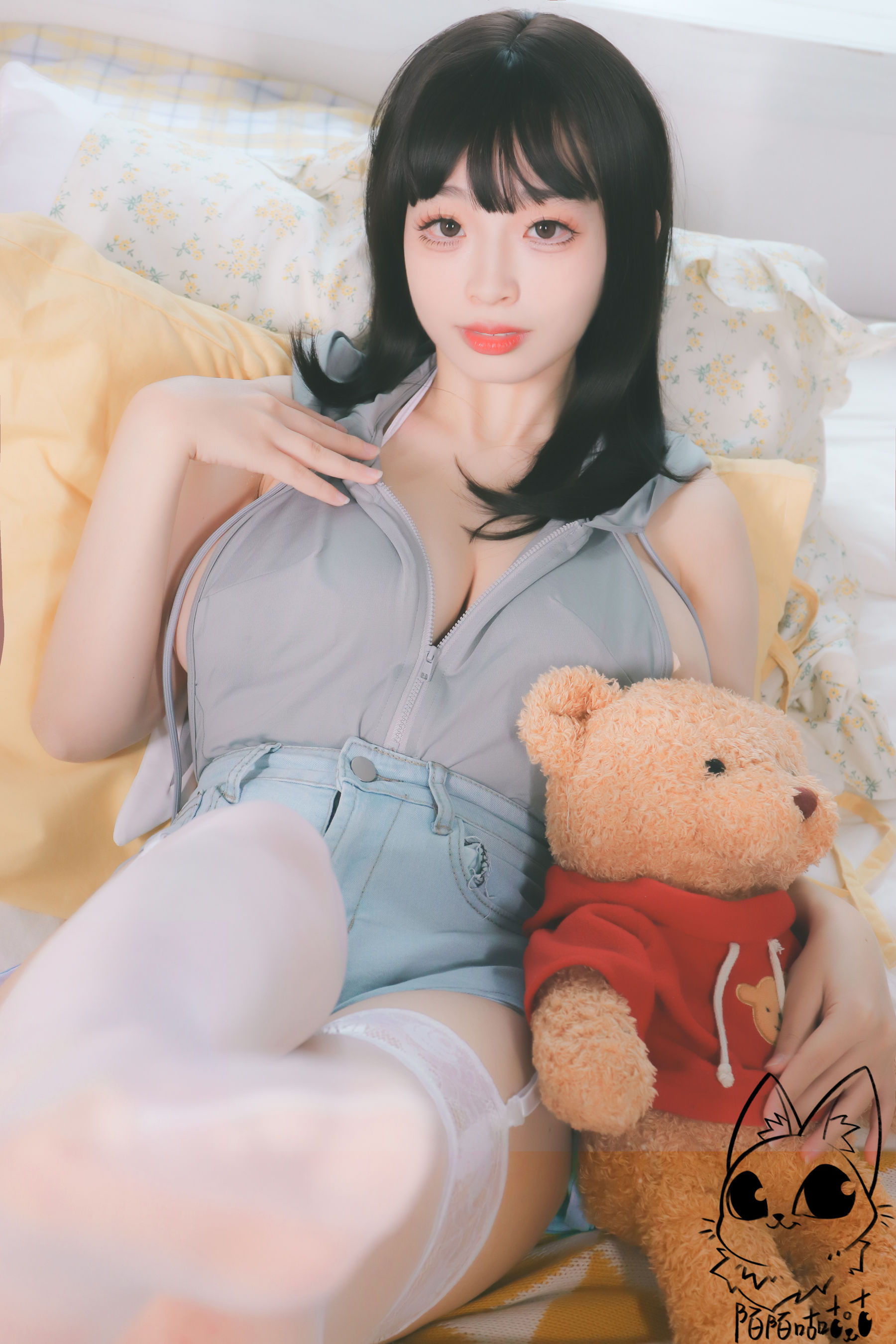 Cosplay美女韶陌陌 – 兔子 [30P]-美图馆