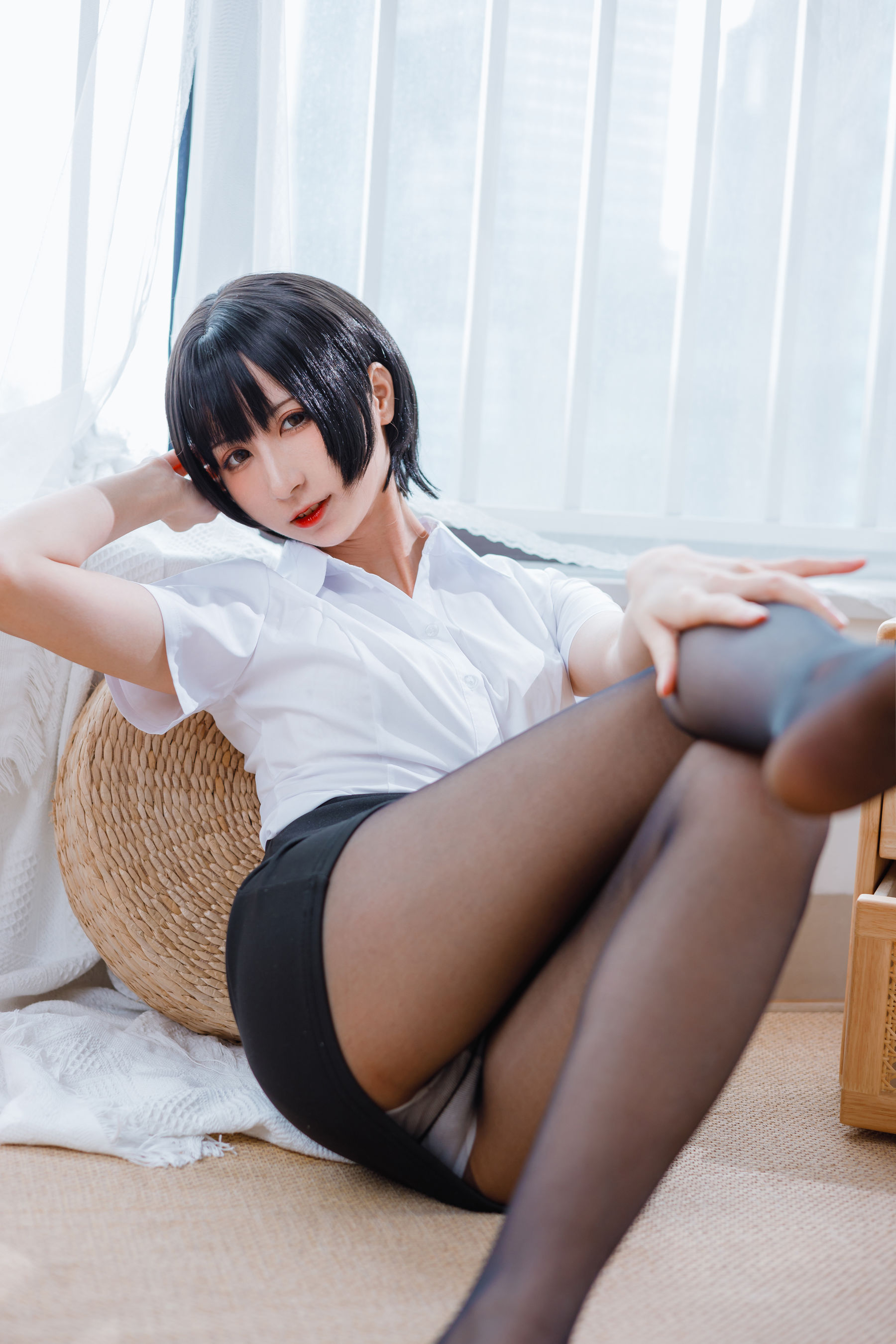 贝儿酱Miki – OL装 [31P]插图5