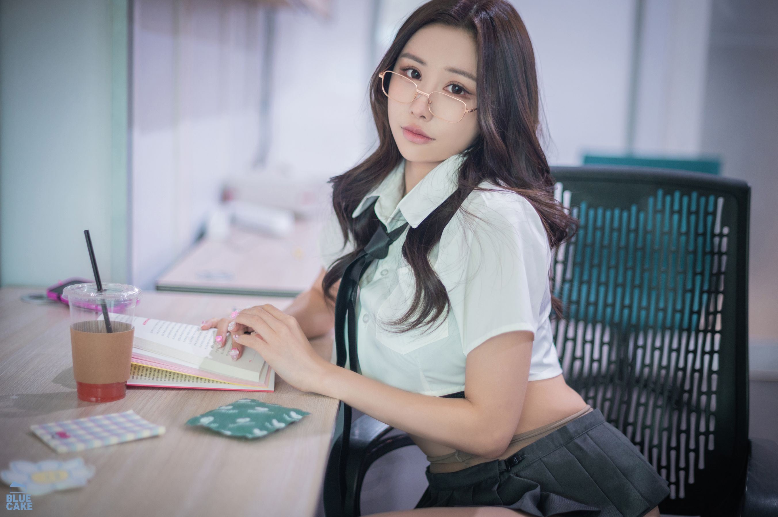 [BLUECAKE] YeonYu Study Harder [140P] - 妍画集-妍画集