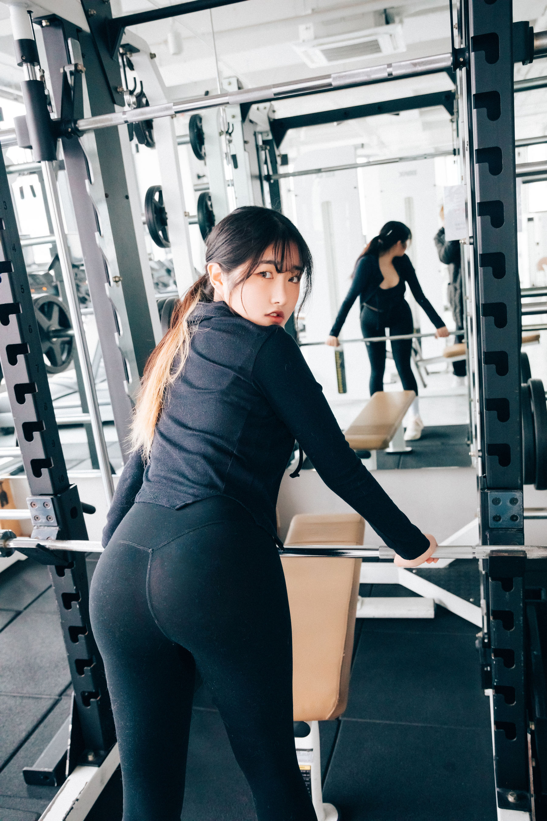 LOOZY Sonson – Personal trainer [90P] - 妍画集-妍画集