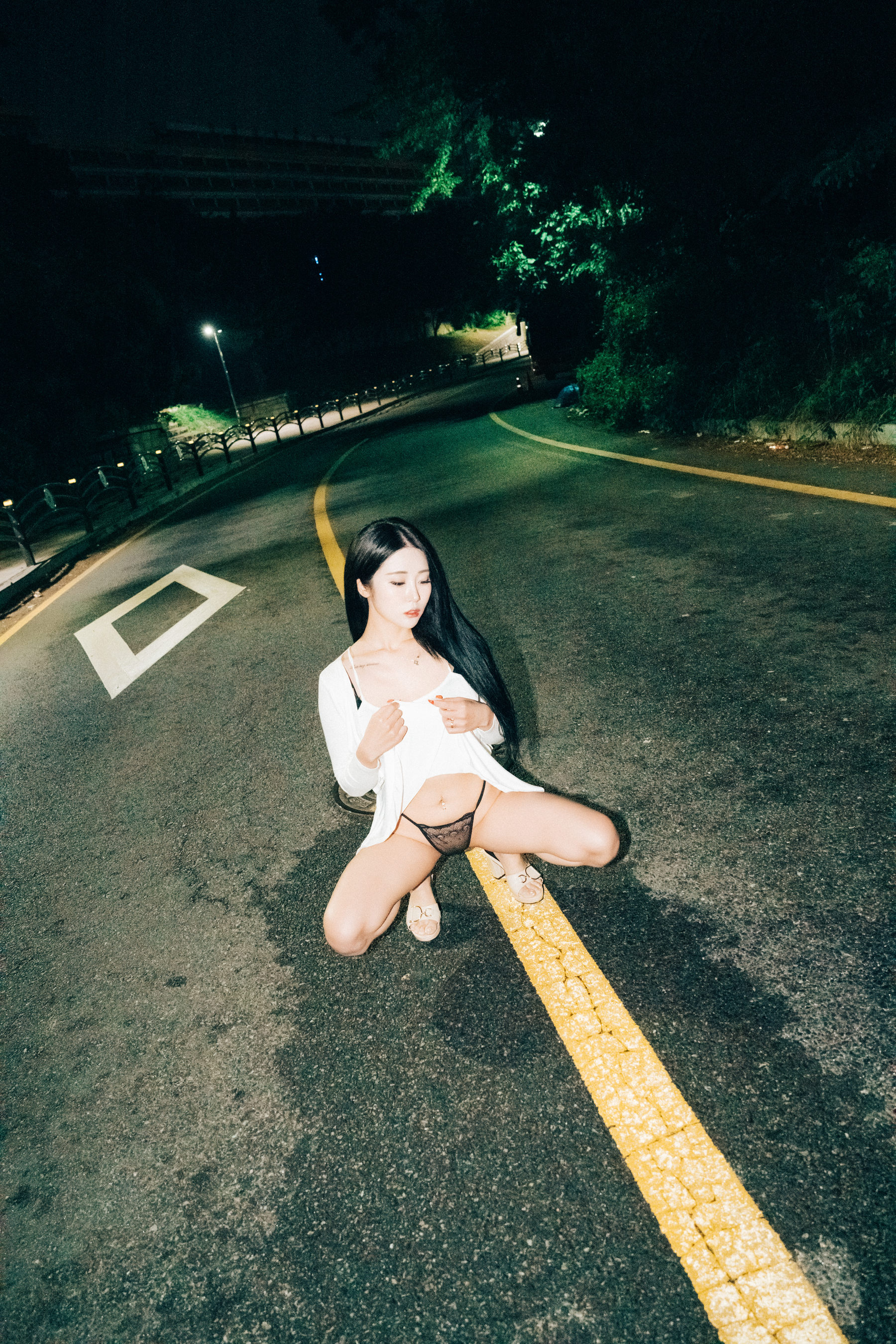 LOOZY Bomi – Night Roads [102P]插图7