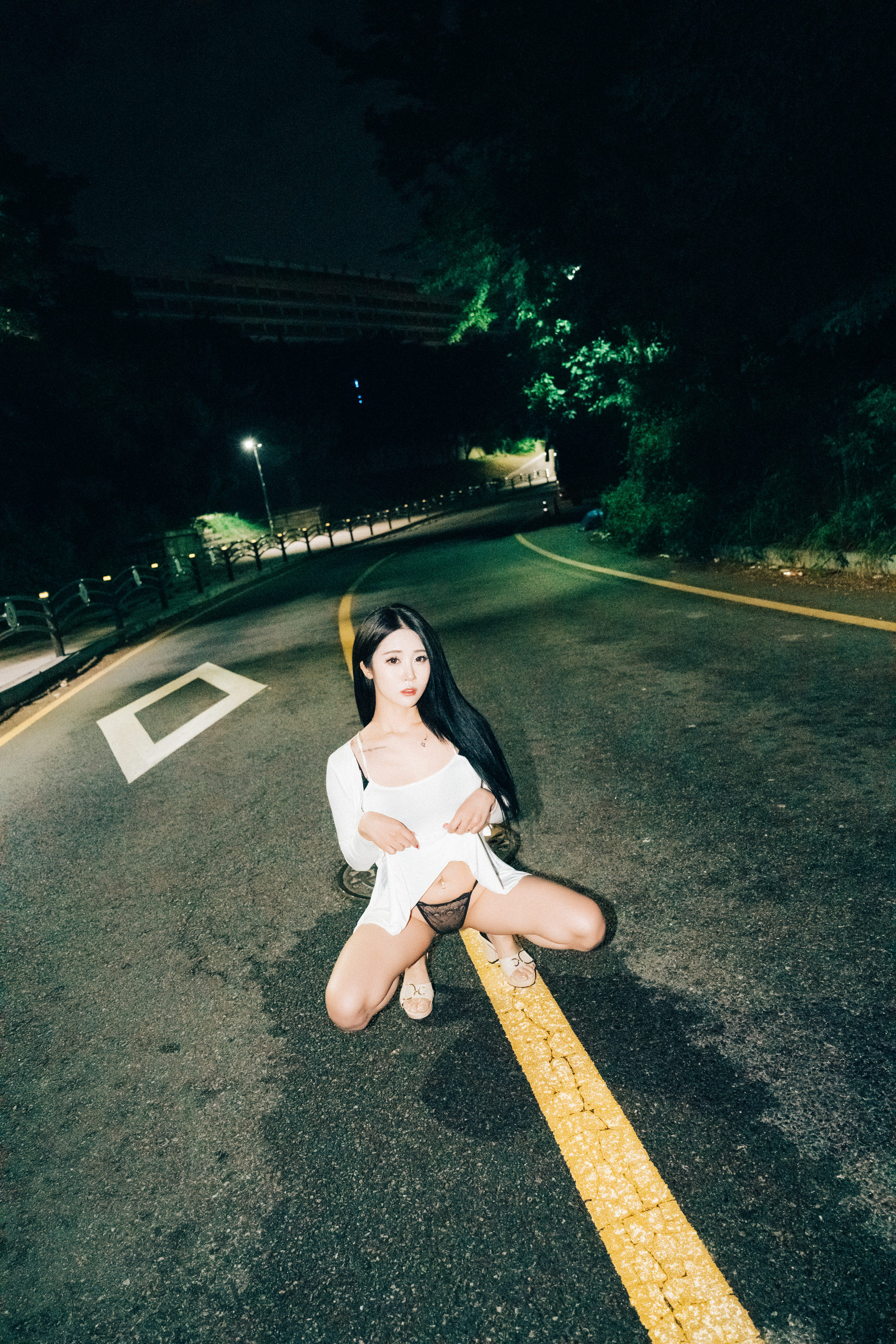 LOOZY Bomi – Night Roads [102P]插图6